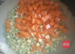 彩色虾仁的做法图解2