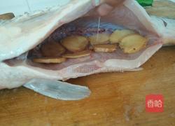 烤鲤鱼的做法图解2