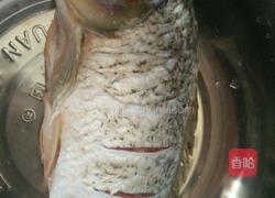 烤鲤鱼的做法图解3