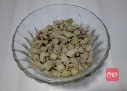 豌豆白果炒肉丁的做法图解7