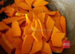 焖炒南瓜的做法图解3