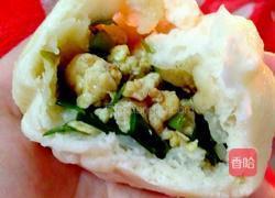 韭菜鸡蛋包子的做法图解3