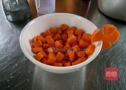 胡萝卜奶昔的做法图解3