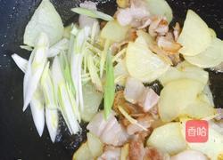 泡菜炒五花肉（改良版）的做法图解5