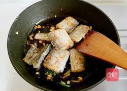 豆豉酱烧带鱼的做法图解10