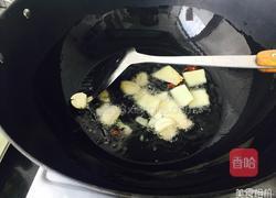 铁锅炖小笨鸡的做法图解4