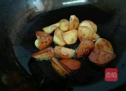 红腐乳焖土豆鸡翅中的做法图解12