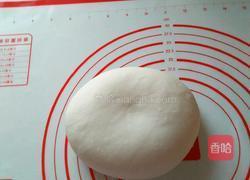 猪肉酸菜馅饼的做法图解2