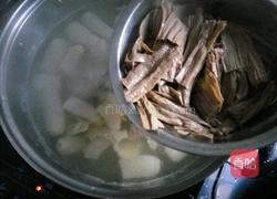 竹笙腐竹汤的做法图解7
