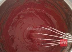 红丝绒杯子蛋糕的做法图解4