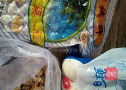 夏威夷果腰果炒百合的做法图解1