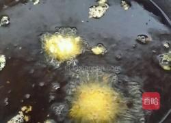 油炸稣皮鹌鹑蛋的做法图解8