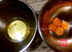 葡萄干蛋糕卷的做法图解2