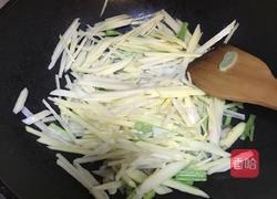 芹菜炒土豆丝的做法图解6