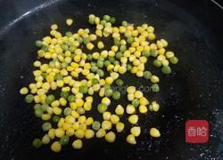 番茄酱版~培根红肠披萨〔9寸〕的做法图解8