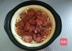 番茄酱版~培根红肠披萨〔9寸〕的做法图解17