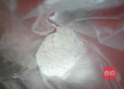 六寸中空蛋白蛋糕的做法图解1