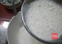 六寸中空蛋白蛋糕的做法图解5