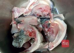 简易火锅鱼女士版的做法图解1