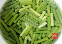 蒜苔肉丝的做法图解1