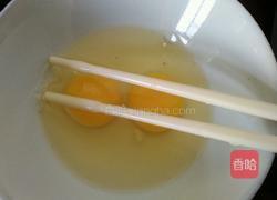 荠菜春卷的做法