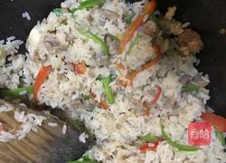 青椒肉粒炒饭的做法图解7