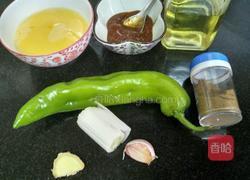尖椒鸡蛋卤的做法图解1