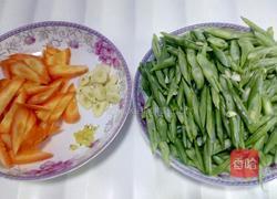 豆角炒肉的做法图解2