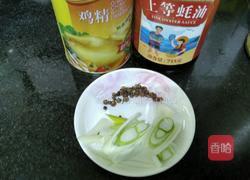 尖椒爆炒苞菜的做法图解4