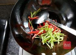 青红椒炒肉丝的做法图解6