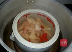 天麻鸡脚汤的做法图解3