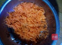 胡萝卜丝饼的做法图解2