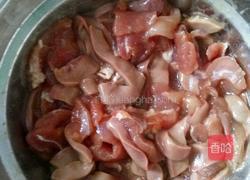 猪腰炒麦豆的做法图解2