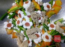 魔芋梅花蒜苔炒肉的做法图解8