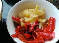 血皮菜炒猪肝的做法图解2