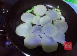 土豆火腿鸡蛋饼的做法图解10