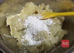 椒盐土豆饼的做法图解4