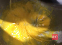 蛋黄溶豆的做法图解3