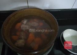 胡萝卜排骨汤的做法图解4