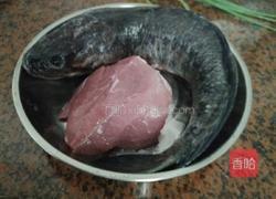 斑鱼瘦肉汤的做法图解2