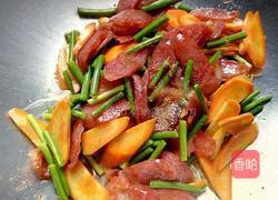 蒜苔炒腊肠的做法图解6