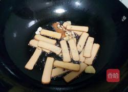 芹菜鸡蛋干的做法图解9