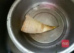 Wild boar and shepherd's purse ravioli recipe 2