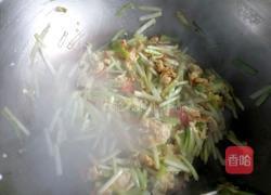 韭黄炒鸡蛋的做法图解8