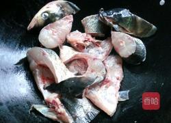 川穹白芷鱼汤的做法图解4