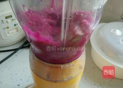 火龙果椰蓉牛奶冻的做法图解3