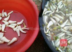 自腌茭头的做法图解2