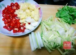 芹菜炒猪肝的做法图解2