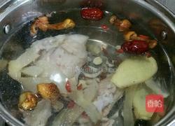 姬松茸山药骨汤的做法图解5