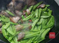 荷兰豆炒风干肉的做法图解6